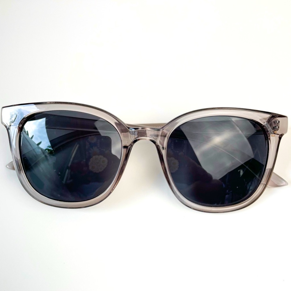 Foster Grant Women’s Polarized Sunglasses